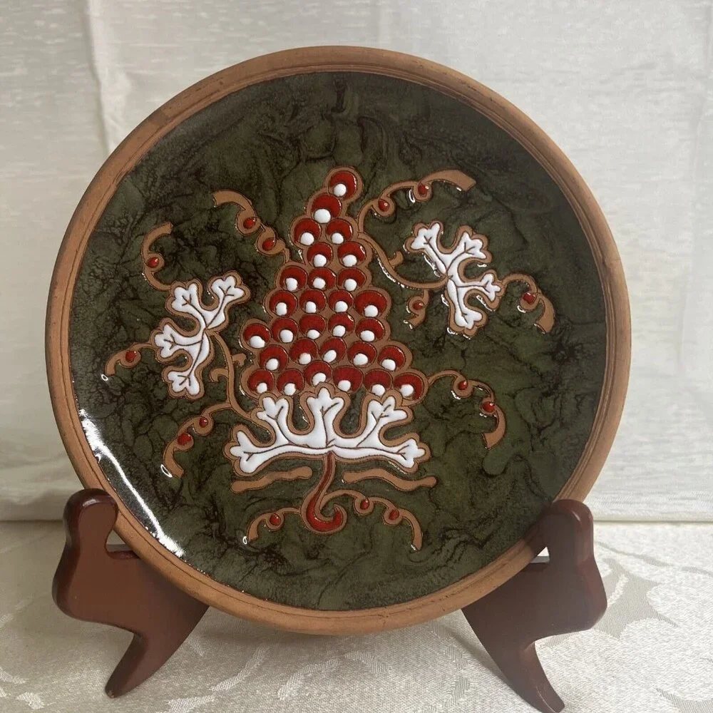 Bonis Rhodes vintage grapes and vine‎ handmade clay enamel decorative 7 in plate